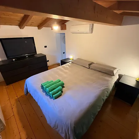 Apartman Casa Indipendente Con Vista Acquedotto Róma